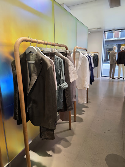 Richard James Bespoke — 1